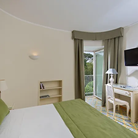 Punta Molino & 5* Ischia