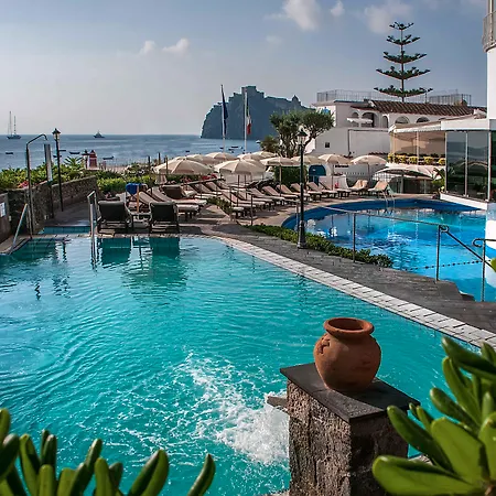 Punta Molino & Hotell 5*